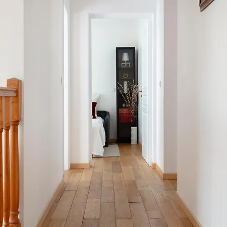 Maison Proche Paris Vue La Tour Eiffel Vendégház 3*